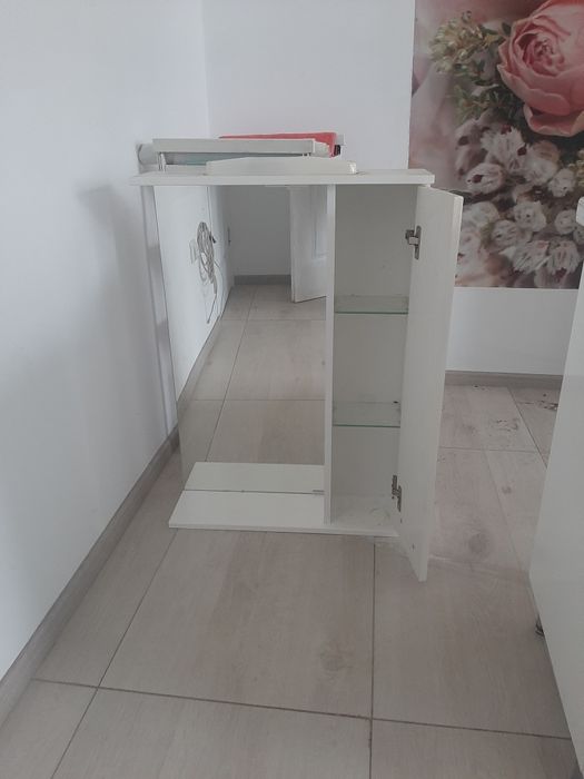 Мебель для ванной и раковина