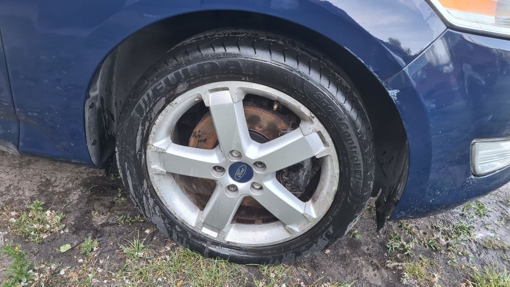 Kompletny przod mondeo mk4 kod lakieru A8