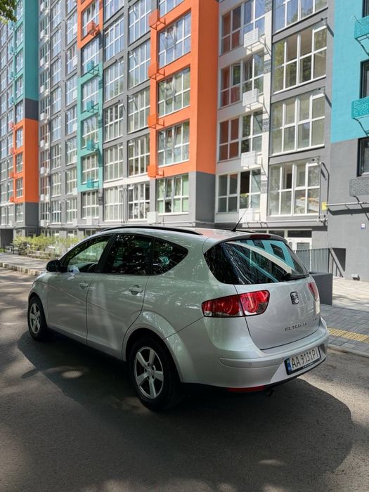 SEAT ALTEA XL офіційна