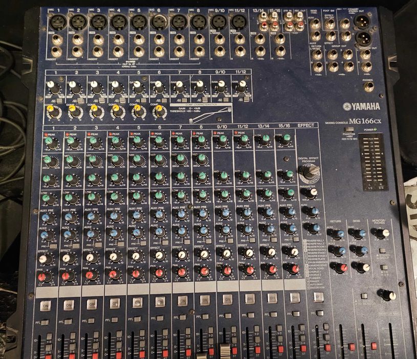 Mikser Yamaha MG-166C
