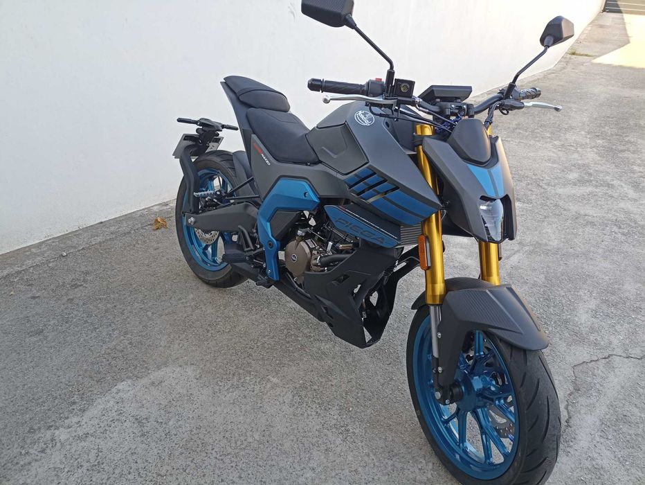 Fb Mondial piega 125 com nova  4 meses de uso