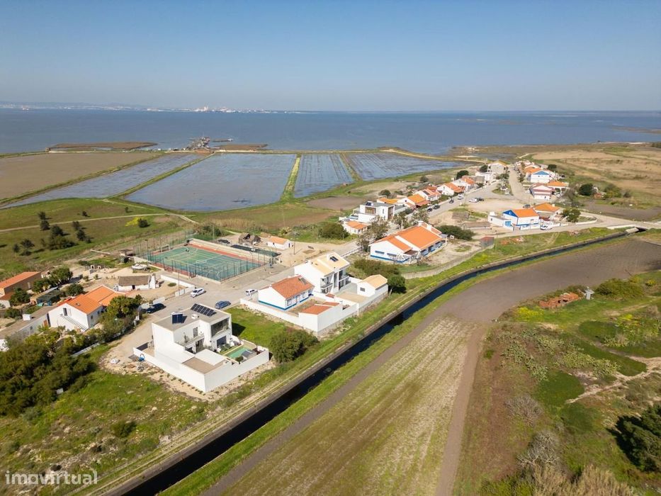 Moradia Geminada T4 com jardim, Comporta, Alcácer do Sal