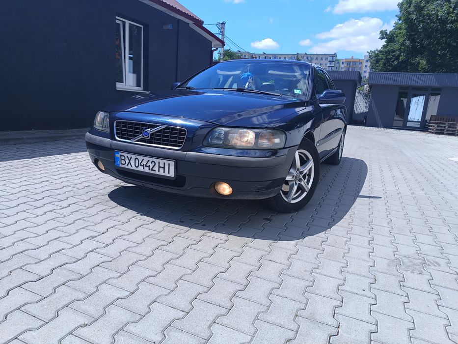 Продам Volvo S60 2.4 D5