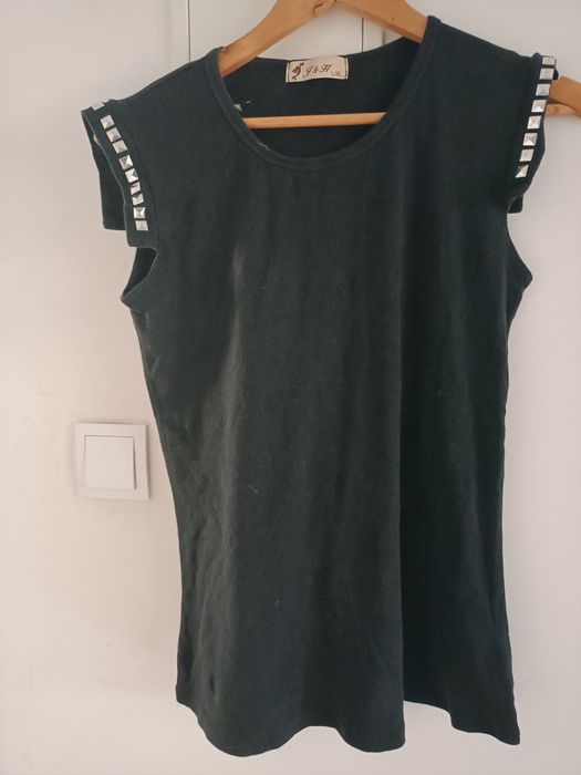 Bluzka damska czarna rozmiar L XL z ćwiekami