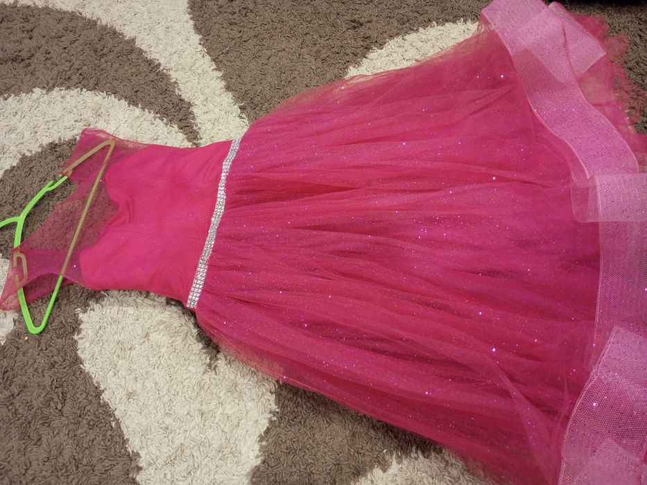 Сукня святкова дитяча  вечірня