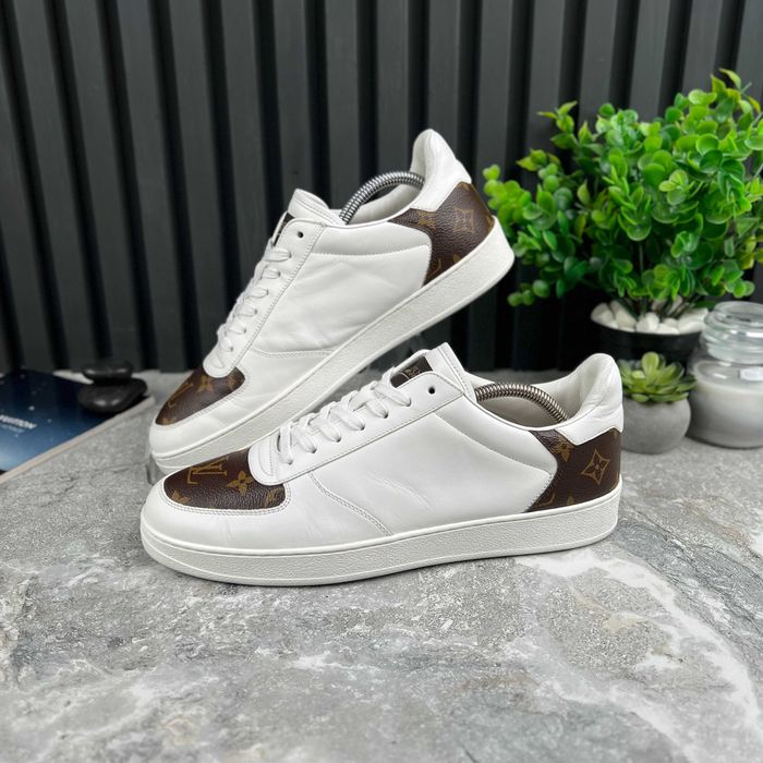 Louis Vuitton Rivoli Sneakers Low Monogram Чоловічі кросівки кеди шкіра оригінал 41.5 EUR
