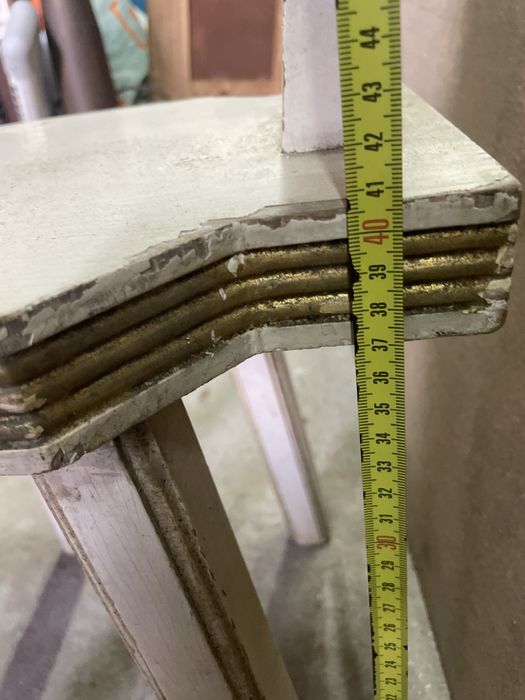 Antiga Cadeira de Madeira