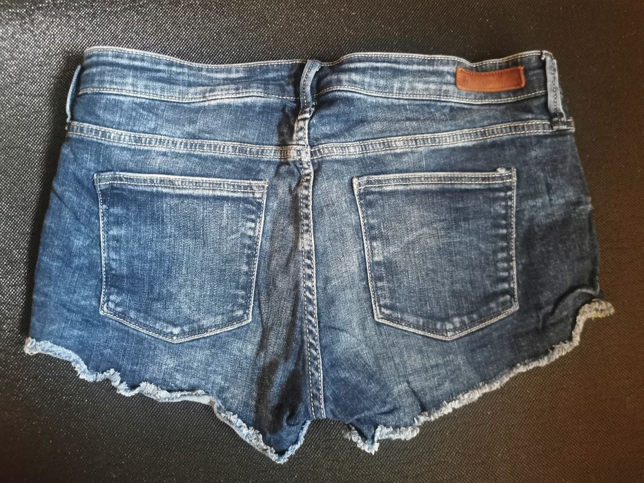 Krótkie spodenki jeansowe rozmiar M