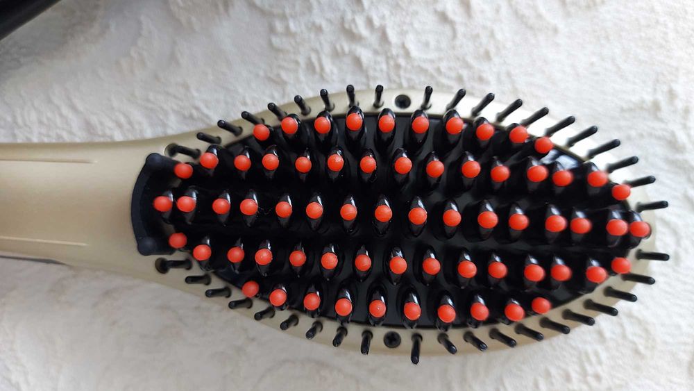 NOVO - Escova Alisadora Ricki Parodi