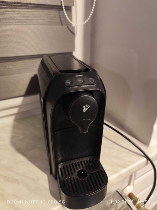 Sprzedam express Tchibo 15 barów