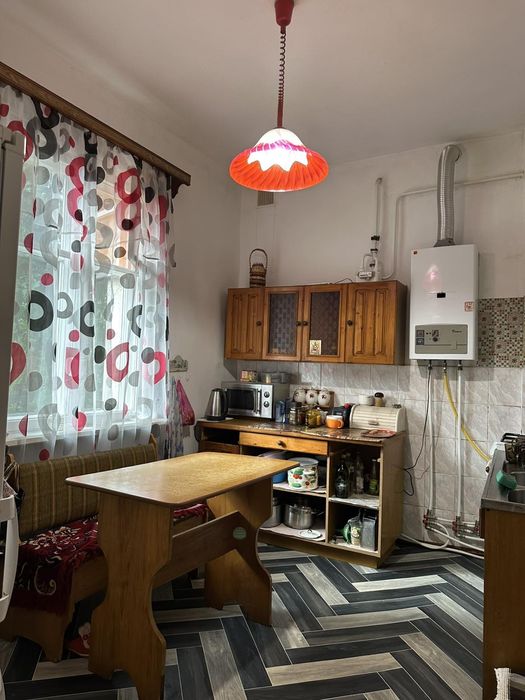 Продам будинок в м.Шептицький.