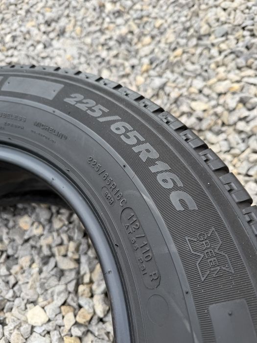 2x Para opon letnich 225/65/16c Bus 112/110 Michelin Agilis