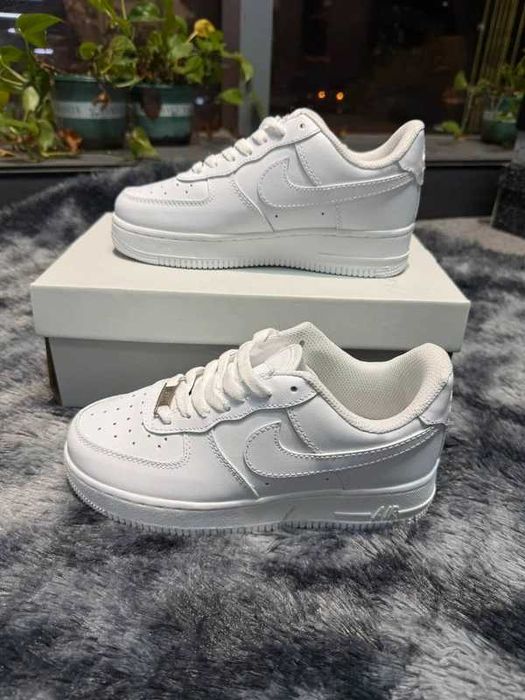 Nike_Air_Force_1_Low_07_White R.43