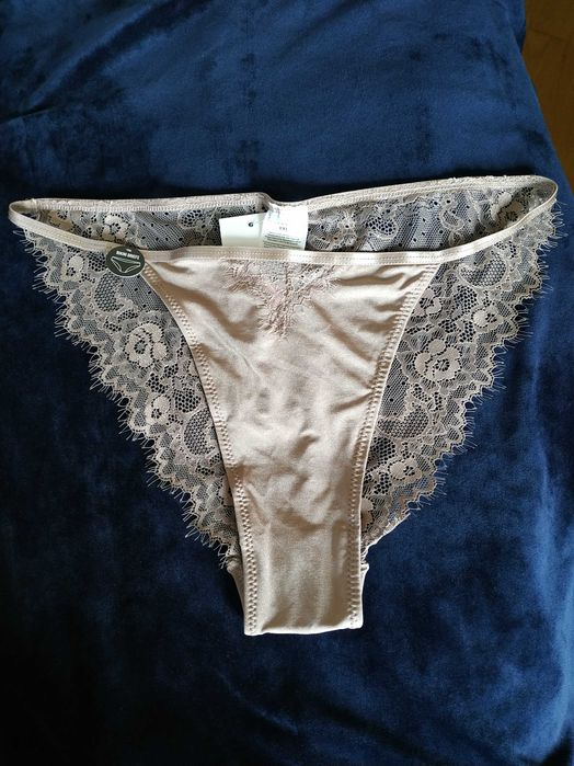 Majtki bikini koronkowe
