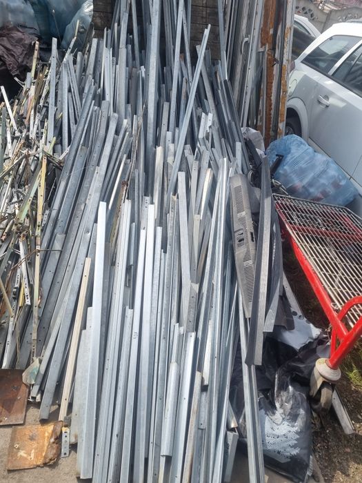 profil-stalowy-ceownik-profil-kszta-townik-profil-aluminiowe-1-5x3x1-5
