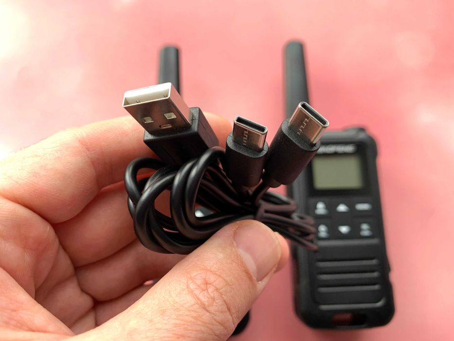 Комплект раций с аккумуляторами (цена за 2 шт)