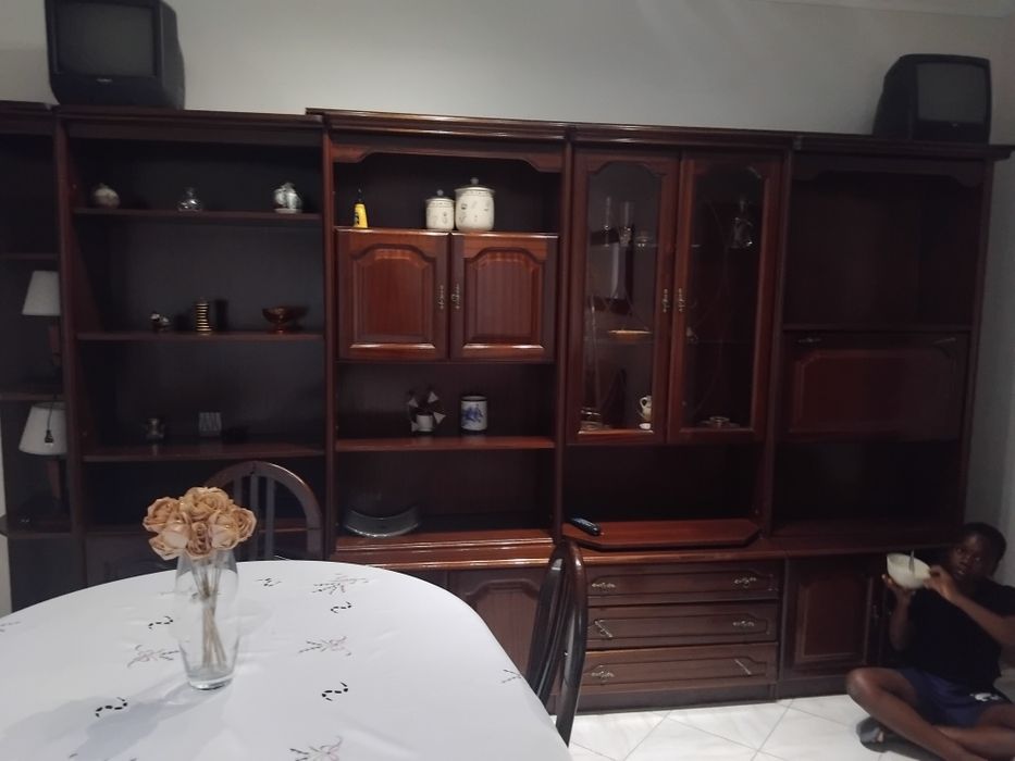 Armário de sala grande