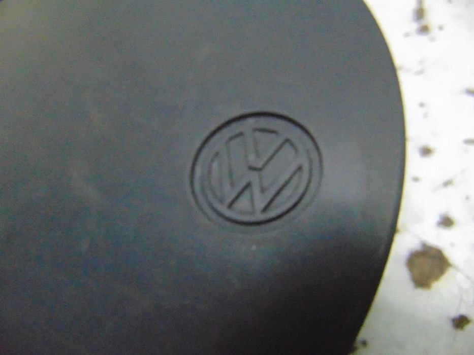 VW Centro de jantes/Ford porta objectos