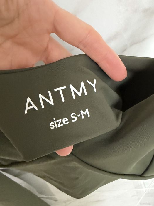 Спортивний топ та лосини ANTMYstudios