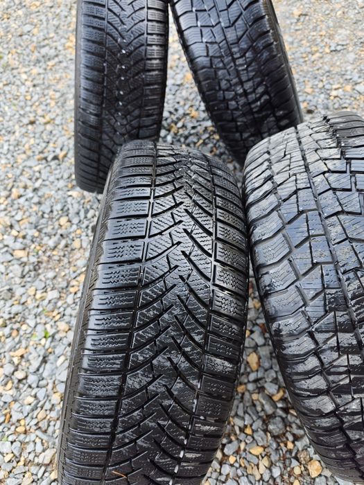 Felgi Citroen C2 C3 C4 C5 Peugeot 206 207  307 4x108 z oponami zimowymi