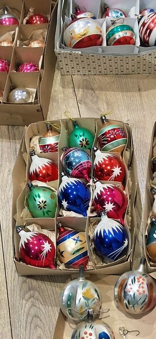 Bombki szklane z czasów prl