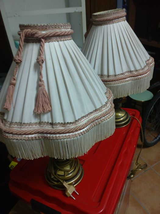 Pares de Candeeiros de mesa cabeceira e abajures