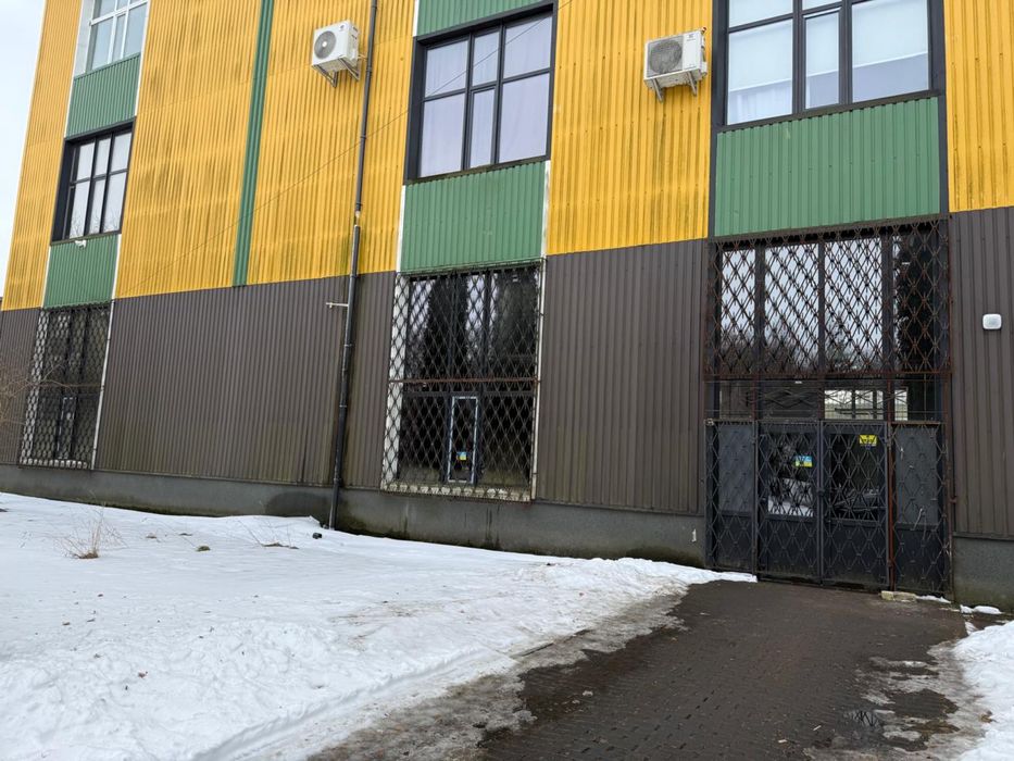 Оренда сучасного виробничо-складського приміщення в Рівному