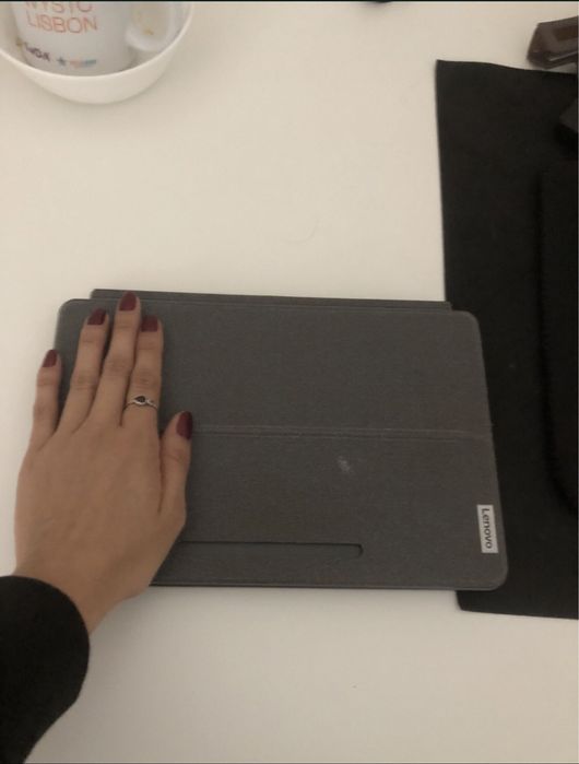 Lenovo IdeaPad Duet 3 Chromebook 11'' - Ecrã 2K (Modo Tablet)