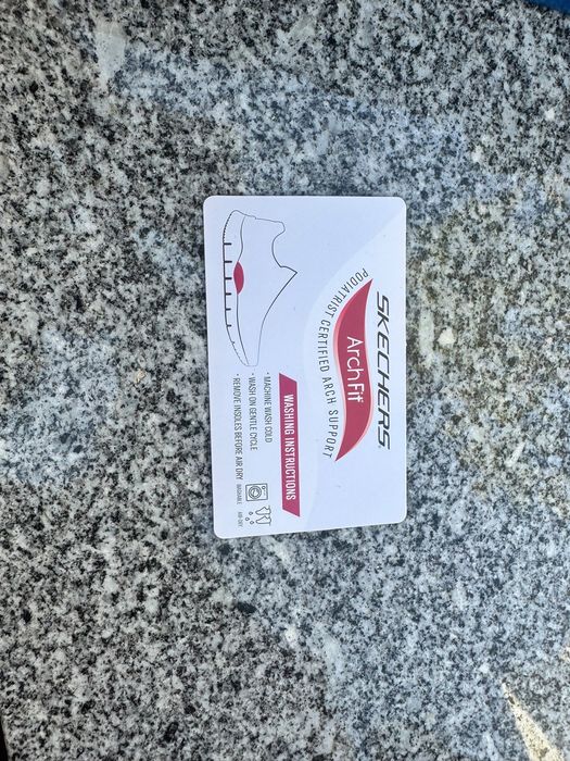 Ténis Skechers