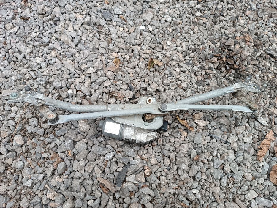 Mechanizm wycieraczek silniczek przód VW passat B5 fl europa