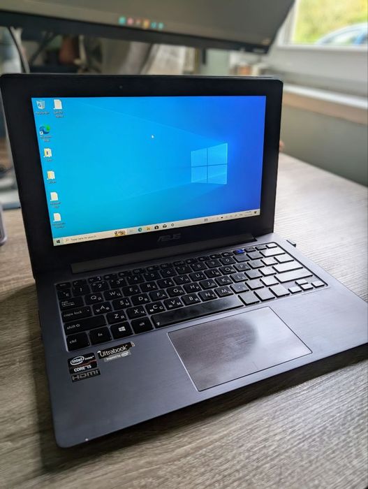 Продам ноутбук Asus в робочому стані