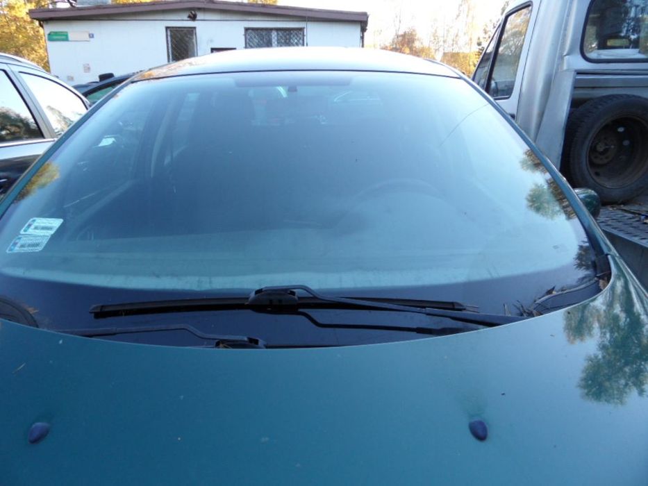 SZYBA CZOLOWA PEUGEOT 307