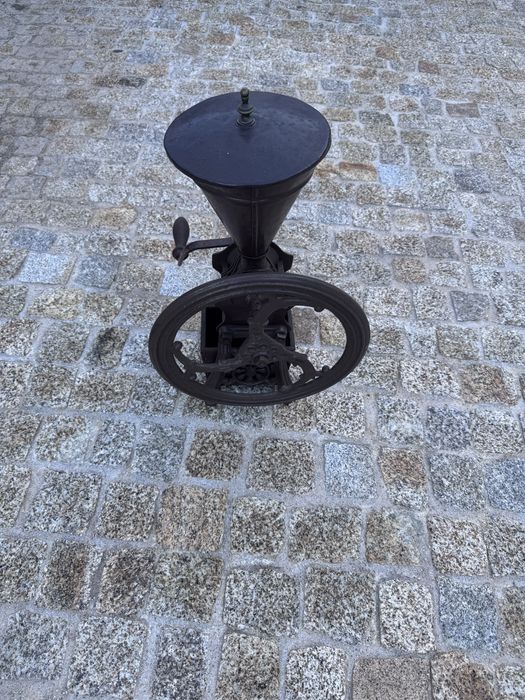 Moinho de café antigo