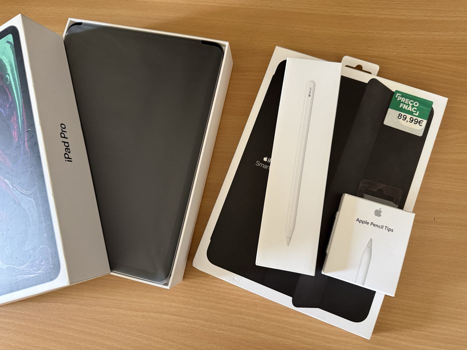 iPad Pro 11" 64GB COMO NOVO + Apple Pencil 2 + Acessórios