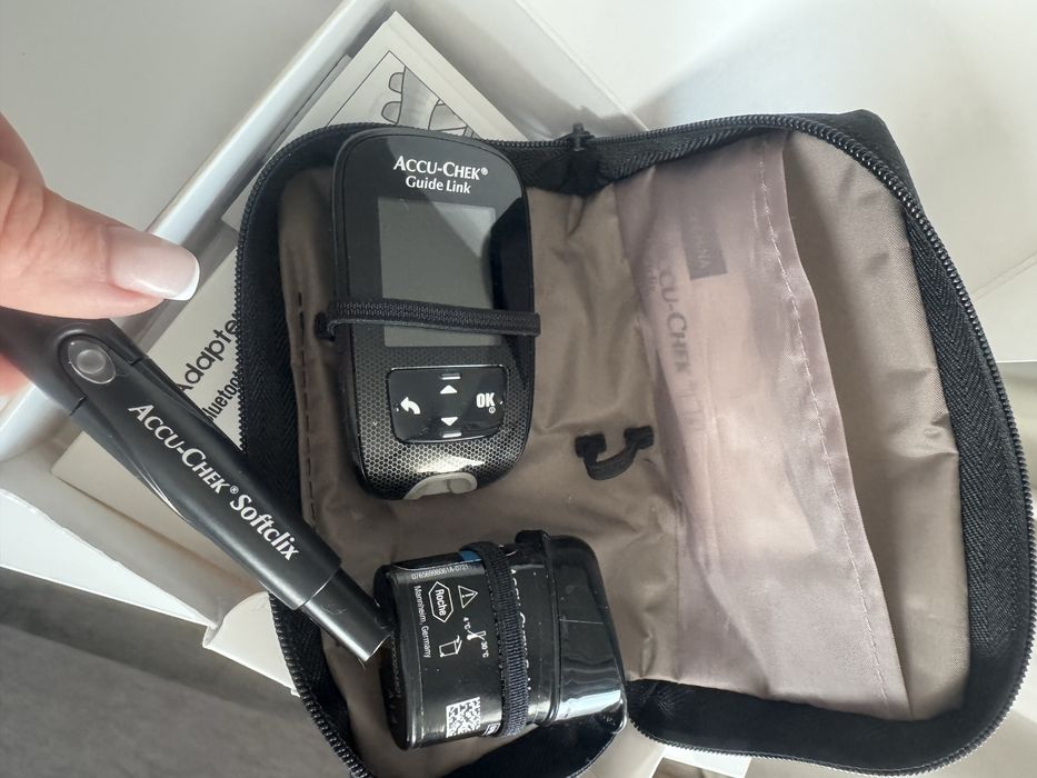 Accu chek gudie link medtronic glukometr