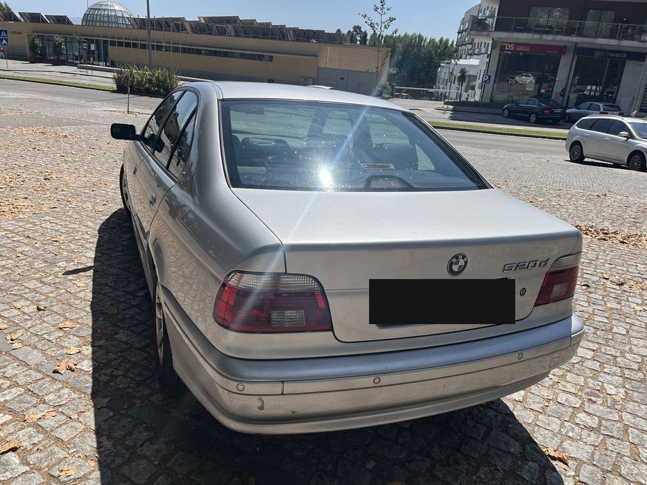 BMW Série 5 520d — Revisão feita, pronto a rolar