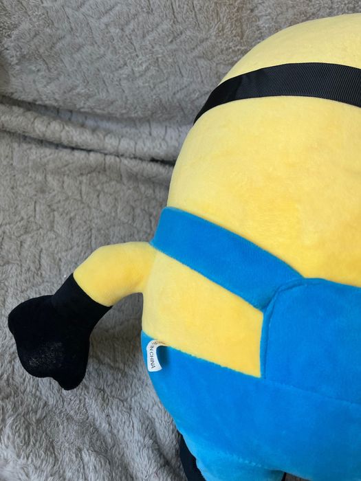 Maskotka minionek BOB Minionki - 40 cm