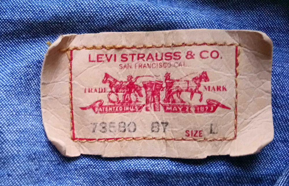 Damska kurtka jeansowa LEVIS rozmiar L jeans granatowa wysyłka gratis