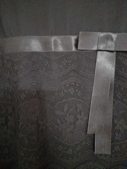 Vestido preto rendado - Tamanho M/L
