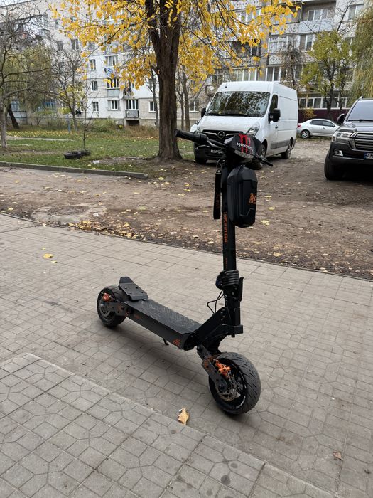 електро самокат Kukirin g4