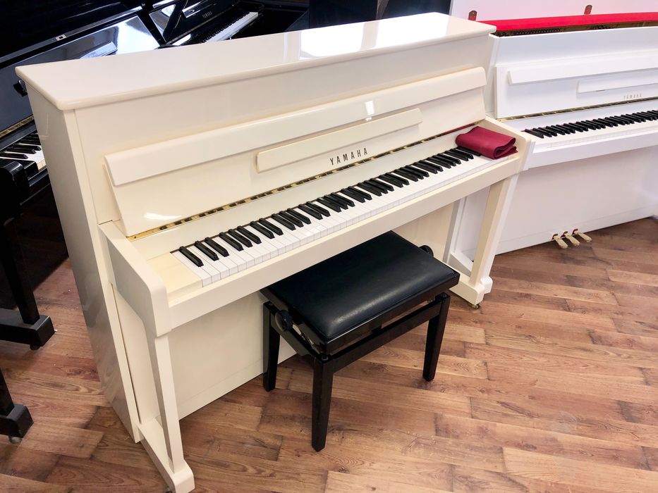 Pianino petrof fortepian kawai yamaha petrof