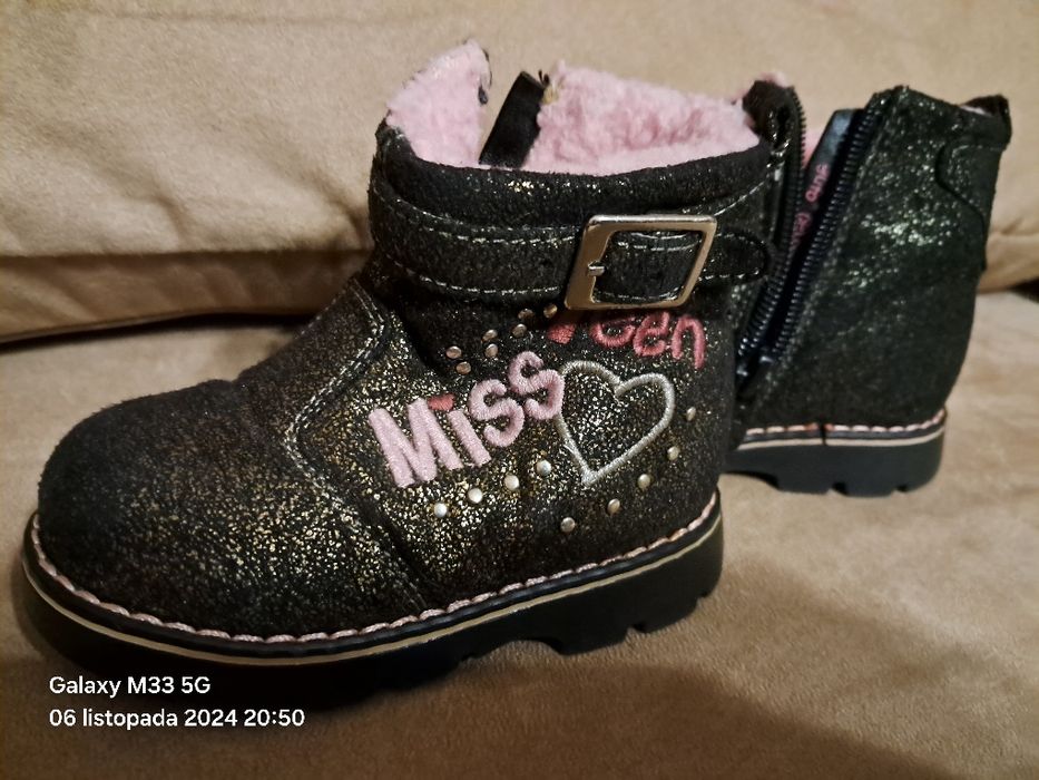 Kurteczka dla dziewczynki + gratis