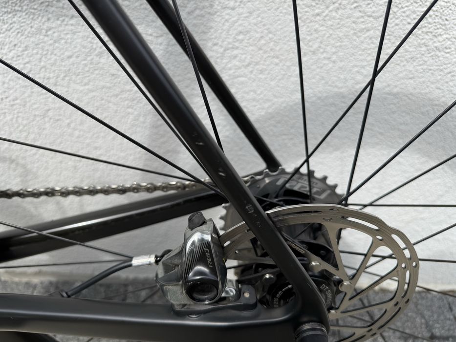 Canyon Ultimate CF SLX, Sram RED, ZIPP 303S