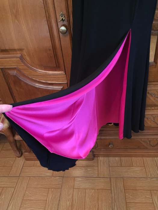 Vestido preto e rosa