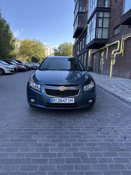 Продам Chevrolet Cruze 2012 року,на автоматі