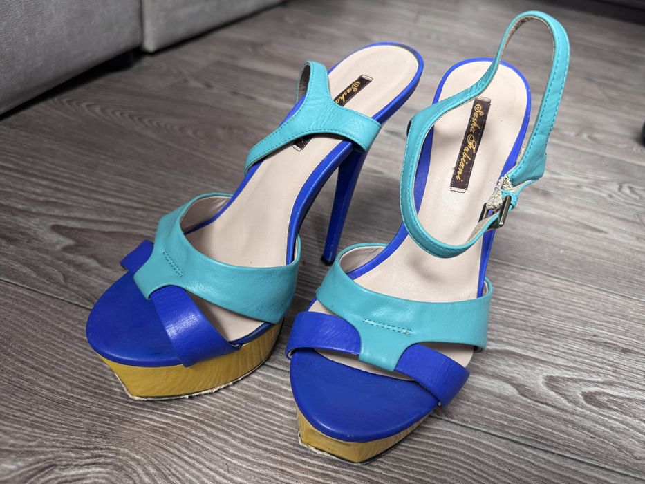 Босоножки sasha fabiani , 38-39 размер