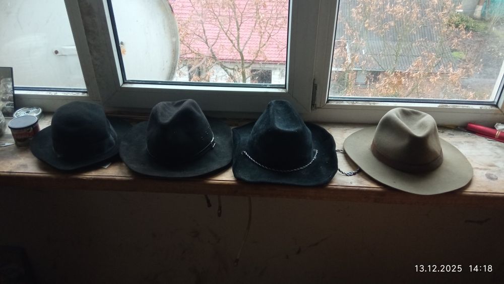 Капелюхи різних видів