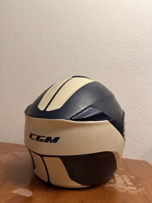 Capacete de mota CGM