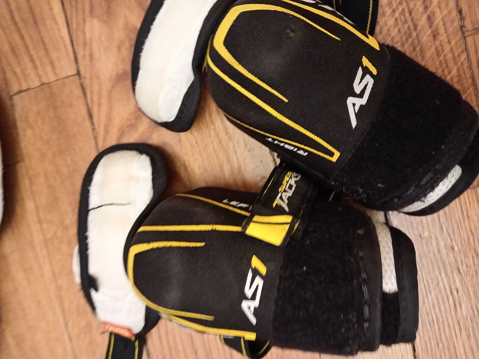 Дітячі хокейні нагрудники та налокітники CCM Tacks AS1