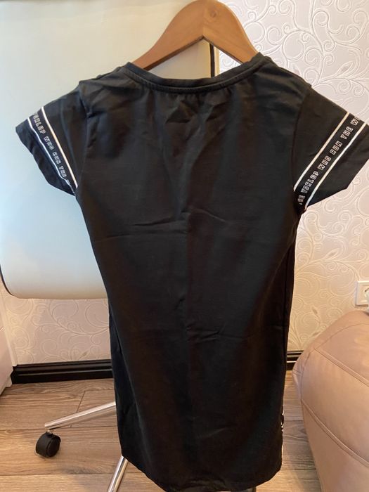 Сукня На 7/8 років нова